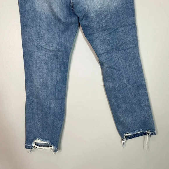 Special A Light Wash Distressed Boyfriend Jeans - Size 7 - EUC -Style P7024ML-SA - Picture 7 of 10